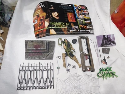 Figura McFarlane Toys Alice Cooper Super Stage Series con accesorios Foto 1 de 4