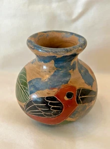 Tiny Vintage Nicaragua Pottery Vase Incised Tropical Birds / Flowers - 3" - Picture 1 of 6
