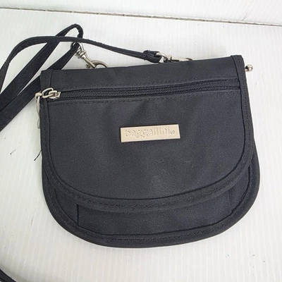 Convertible Baggallini Crossbody Belt Bag Purse Wallet Black Travel Small - Image 1 of 4