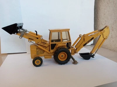Ertl Ford 555A Backhoe Loader 1/32 Diecast Construction Toy - Image 1 of 4