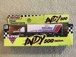 1990 Matchbox Team Transport TEAM VALVOLINE 75th Indy KENWORTH 1/64 Diecast - Picture 1 of 7