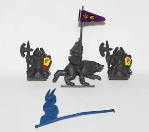 Lote de colección de pequeñas figuras en miniatura de fantasía lobo jinete guerrero soldado de plástico - Imagen 1 de 4