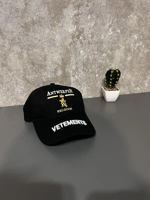 Vetements 安特卫普棒球帽黑色 y2k — 第 1/4 张图片