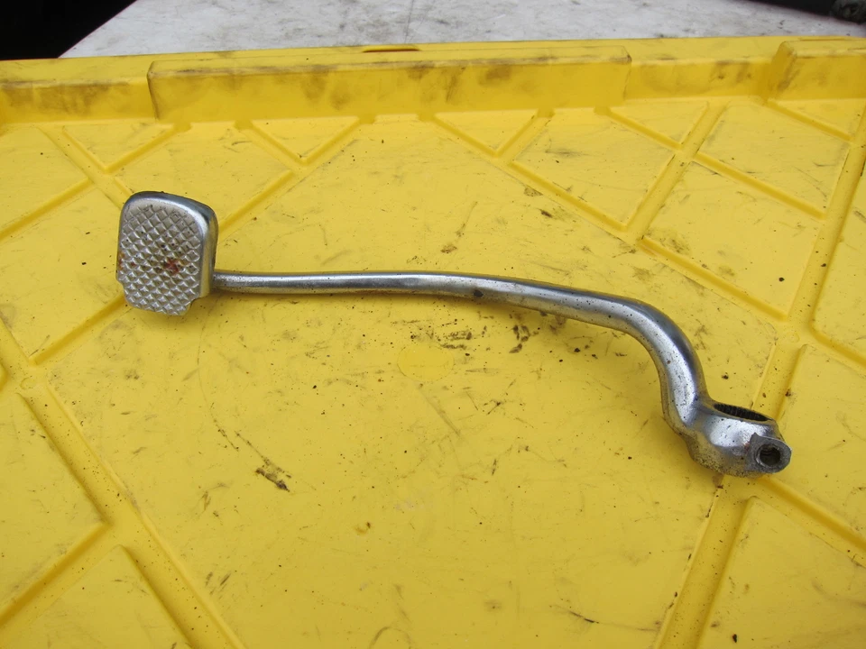 Yamaha Virago 500 XV500 1983 OEM PEDAL DE FRENO Foto 1 de 4