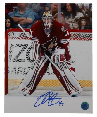 MIKE SMITH Signed Team Arizona Coyotes 8x10 Photo (AJ's Sports World) - Image 1 of 3