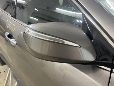 Used Right Door Mirror fits: 2015 Hyundai Santa fe Power heated w/turn signal w/ - Изображение 1 из 4