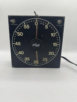 Foto GraLab Model 300 Glow in Darkroom Timer 1 ora fotografia funziona - Immagine 1 di 4