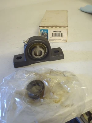 Cojinete de bloque de almohada de hierro fundido Federal PWG13-16-R - diámetro de 0,8125" - ancho de 1,375" Foto 1 de 4