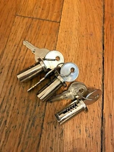 gumball vending machine locks and keys lot of 3 - Picture 1 of 3