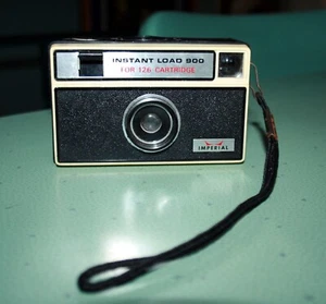 Vintage 1970's Imperial Instant Load 900 for 126 Cartridge Camera w/ Strap - Picture 1 of 10