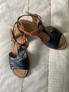 Gabor Navy & Tan leather Flat Sandals buckle touch fasten exc cond size 5 eu 38 - Picture 1 of 5
