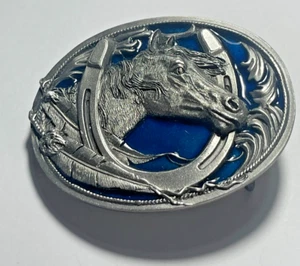 1995 M-2 SISKIYOU BLUE ENAMEL HORSE HEAD & HORSE & FEATHERS SHOE BELT BUCKLE NOS - Picture 1 of 5