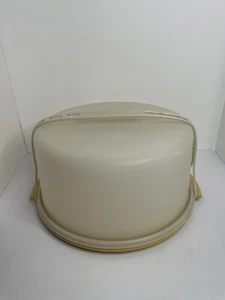 VTG Tupperware Cake Carrier Round 12” Harvest Gold With Handle And Lid - Picture 1 of 9