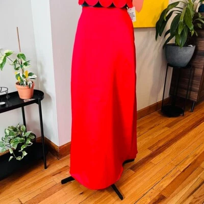 Maxi falda formal roja vintage Foto 1 de 4