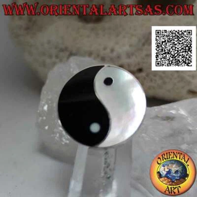 Anello in Argento 925‰ regolabile con yin yang di madreperla e onice tondo e pia - Immagine 1 di 4
