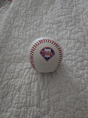 Pelota Philadelphia Phillies Liga Nacional Rawlings Leonard Coleman Foto 1 de 4