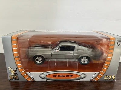 Road Signature Collection 1967 Shelby GT 500 Black N Grey  1:24 NIB - Image 1 of 3