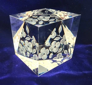 Steuben Glass Crystal of the Seasons "Fall" Viewing Cube #1046 - Picture 1 of 6