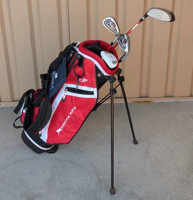 Ray Cook Manta Ray Junior 4 Club Set w/ Bag - Orlimar Driver, 7, W, Putter - RH - Image 1 of 4