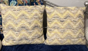 XOXOI Kissen Wolle gelb beige grau 22x22 Set strukturierte Bezüge - Bild 1 von 8