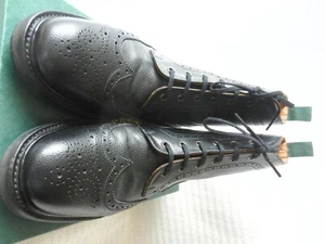 Bota NPS Heritage Derby Brogue negra con suela de comando de pantorrilla Reino Unido 10,5 ajuste ancho - Imagen 1 de 19