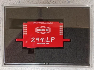Reefs RC 299LP Special Edition Red High Speed-Torque Low Profile Servo REEFS130 - Image 1 of 2