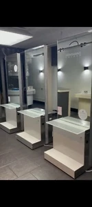 hairdressing mirror station - Picture 1 of 2