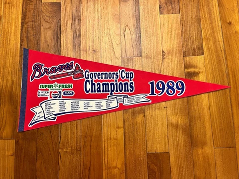 RICHMOND BRAVES Governors’ Cup Champions Defunct Vintage Pennant 1989 w/ Roster Cover
