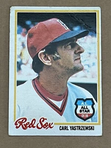 1978 TOPPS - CARL YASTRZEMSKI RED SOX #40 CREASE UPPER RIGHT CORNER - Picture 1 of 2