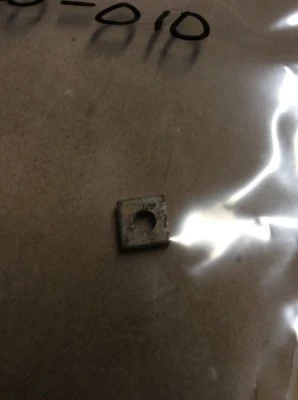 ГАЙКА ИЗМЕРИТЕЛЯ ЗАДНЕГО ФОНАРЯ ФАРЫ KAWASAKI A1 W1 A7 F4 ОТ ОРИГИНАЛЬНОГО ПРОИЗВОДИТЕЛЯ NOS 23020-010 - Изображение 1 из 2