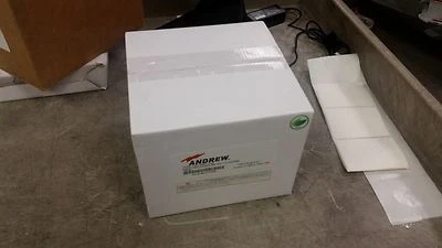 Antena omnidireccional interior Andrew CELLMAX-O-25 806-960/1710-2500 MHz 3dBi Foto 1 de 4