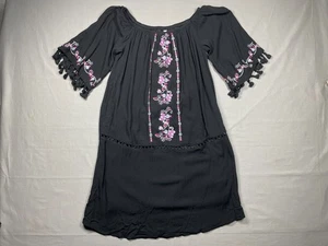Xhilaration Damen Kleid schwarz bestickt Boho Festival Freizeit mittellang, M - Bild 1 von 5