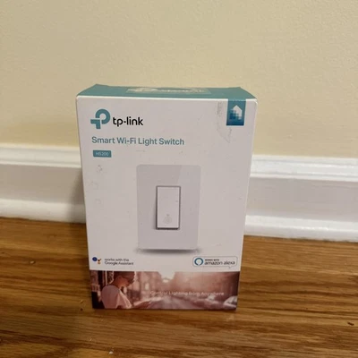 TP-LINK HS200 Smart WiFi Light Switch - White - Image 1 of 4