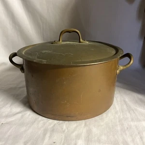 Copper Pot Made In Italy 7" Across 3.5” Deep w/ Lid Riveted Brass Handles Patina - Picture 1 of 7