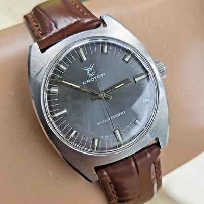 Reloj de cuerda manual vintage CROTON para hombre como 1802 esfera gris hecho en Suiza años 60 Foto 1 de 4