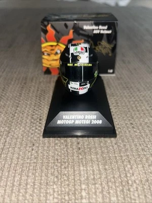 Minichamps Valentino Rossi Helmet - MotoGP Motegi 2008 1/8 Scale - Image 1 of 4