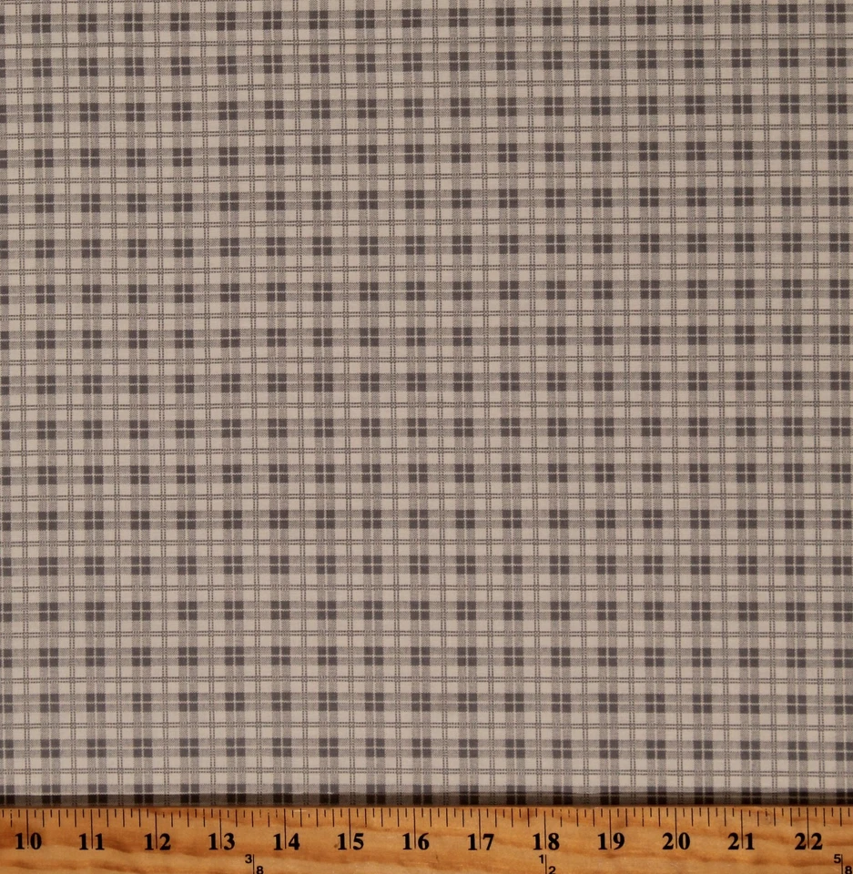 Estampado histórico de tela de vainilla a cuadros de algodón Sheryl Johnson por yarda D182,26 Foto 1 de 1