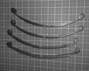 par de muelles de hoja delantera (3 piezas hoja a lado) para tamiya 1/14 scania volvo - Imagen 1 de 2