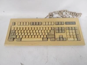 Vintage Mitsumi Electric KPQ-E99YC AT-XT Switch Mechanical Computer Keyboard - Picture 1 of 4