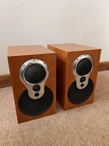 Linn Akurate 212 Speakers - Picture 1 of 14