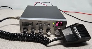 Vintage Uniden PC66XL Mobile CB Radio with Microphone Tested Works - Picture 1 of 13