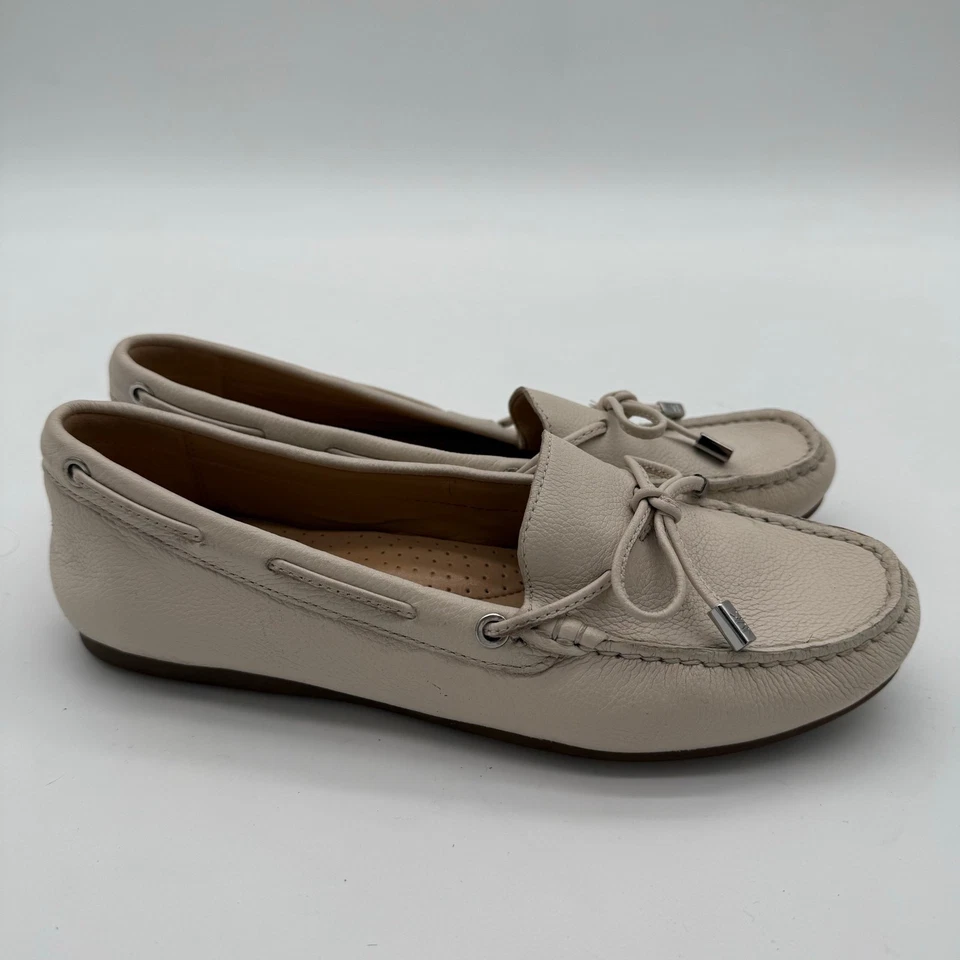 Zapatos informales Michael Kors MK para mujer sin cordones de cuero para conducir crema talla 8 Foto 1 de 4