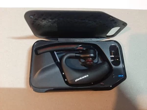 Plantronics Voyager 5200 Bluetooth Headset inkl. Ladecase & USB-Dongle - Gut - Afbeelding 1 van 4