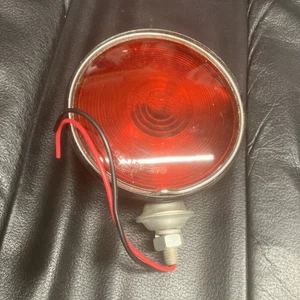 Red Signal STOP LAMP Trailer Turn Signal J-572 SAE-IST-95 NOS - Bild 1 von 6