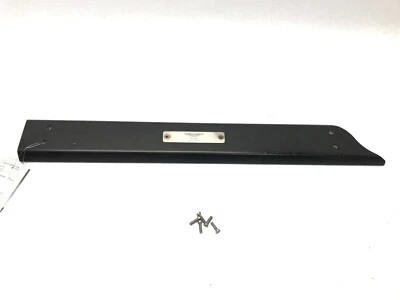07-16 ASTON MARTIN V8 VANTAGE UMBRAL DE PUERTA LADO DERECHO DEL PASAJERO OEM  Foto 1 de 4