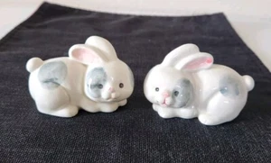 Salero y pimentero vintage Enesco conejito de Pascua conejos Japón - Imagen 1 de 15