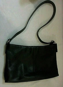 JONES NEW YORK BLACK LEATHER SHOULDER SATCHEL STYLE BAG - 100% Genuine Leather - Picture 1 of 9