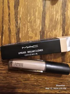 Rossetto MAC NUOVO CON SCATOLA (SOTTO LE LENZUOLA) RARO LUCIDALABBRA NUDO HTF FUORI PRODUZIONE 💝 - Foto 1 di 1
