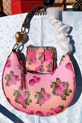NOVA BOLSA DE OMBRO BETSY JOHNSON rosa ombre rosas e carteira combinando  - Imagem 1 de 4