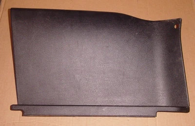 84 85 86 87 88 89 Nissan 300ZX Trasero DERECHO Paso Maletero Repuesto Cubierta Neumático Tapicería NEGRO Foto 1 de 3